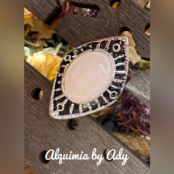 Alquimia Jewelry - Victorian adjustable cuff silver pink quartz gem ring